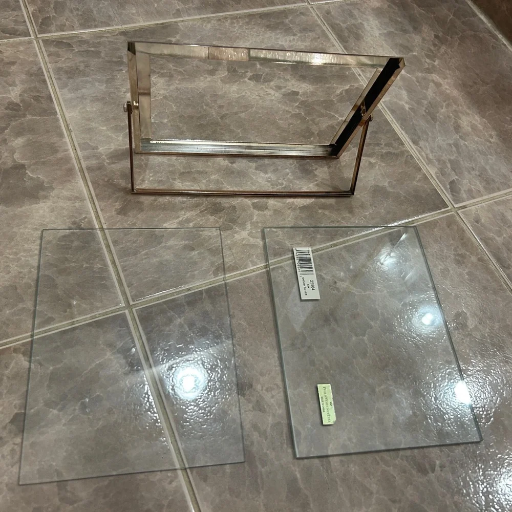 High quality picture frame - 2 glass inserts